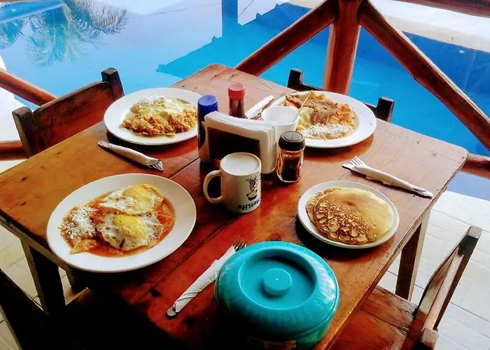 Hotel El Capricho Zihuatanejo