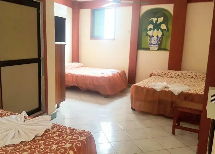 El Capricho Hotel 4*